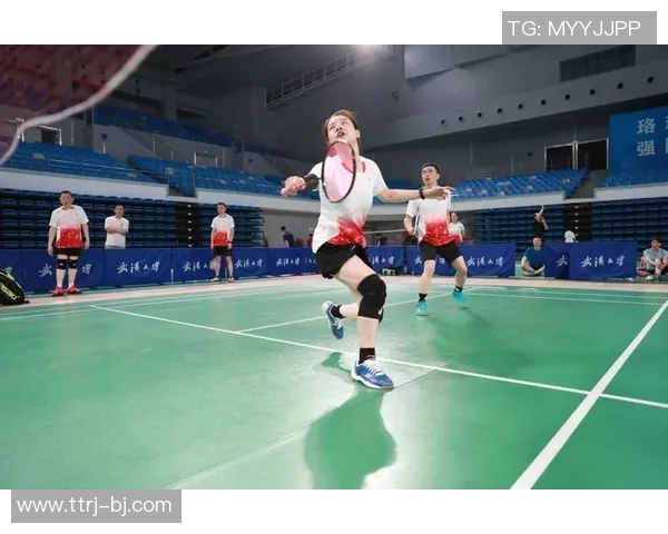 赛后分析：西安羽毛球队与武汉羽毛球队的耐力较量与战术对比